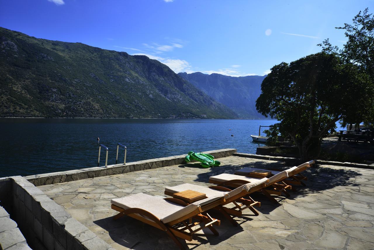 A Hundred Olive Trees Apartments Kotor Eksteriør bilde
